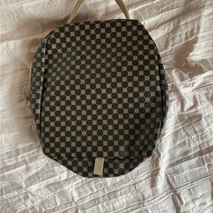 I had to take down the bag but i am putting it back up for sale